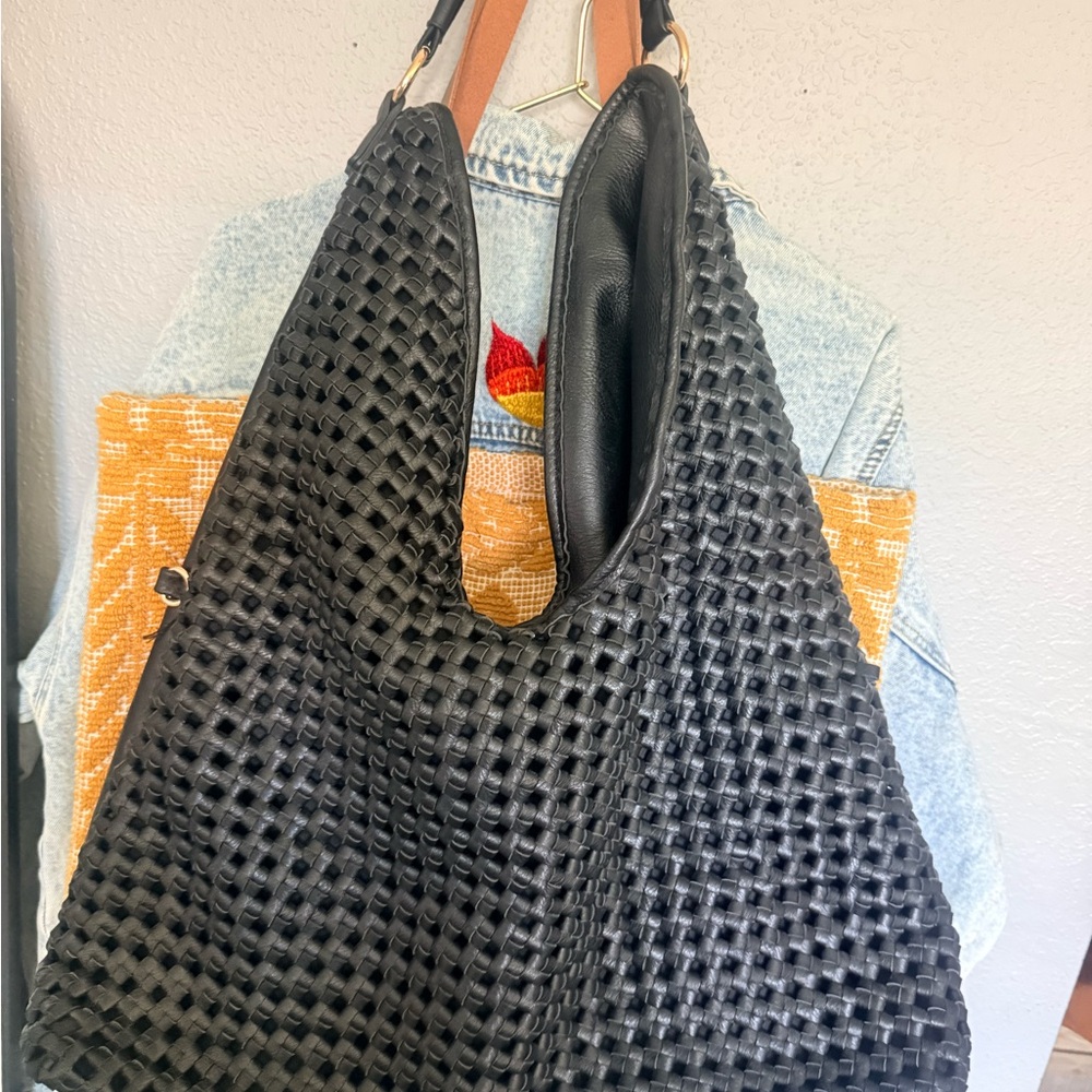 URBAN Expression Black Woven Shoulder Bag -
